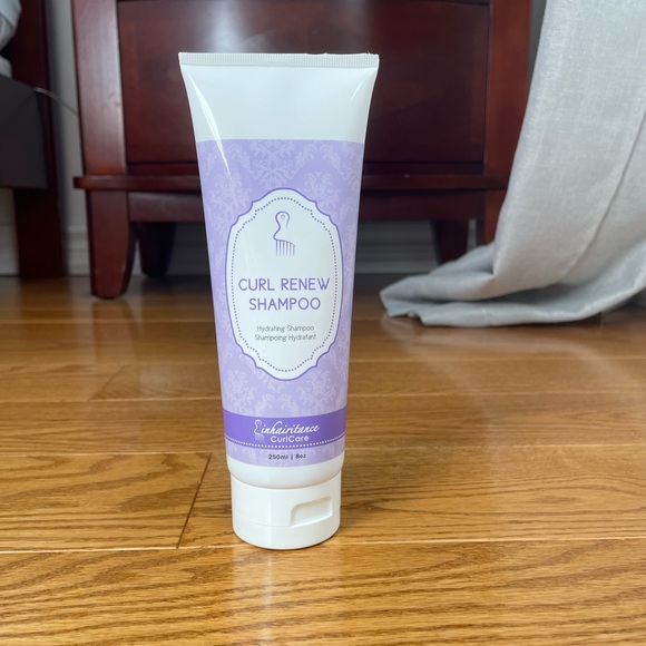 Curl Renew Shampoo - Picture 1 of 3